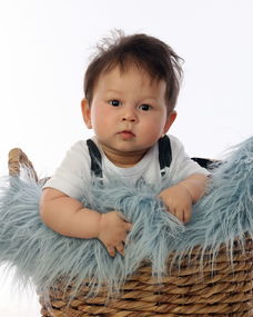 医院代生孩子摔倒后十天脑出血